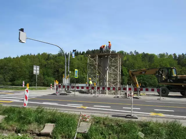 Nowe przejście nad zakopianką zastąpi dotychczasowe przejście dla pieszych koło przystanku Głogoczów Podlesie