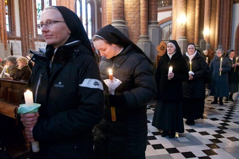 Dzień Życia Konsekrowanego. Msza święta w Archikatedrze Białostockiej [ZDJĘCIA]