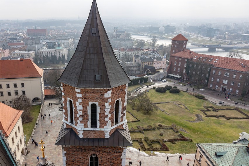 Weszliśmy na niedostępną wieżę na Wawelu. Niesamowity widok i panorama Krakowa