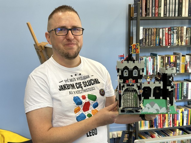 Paweł Pawlicki swój pierwszy zestaw klocków LEGO ma do dziś