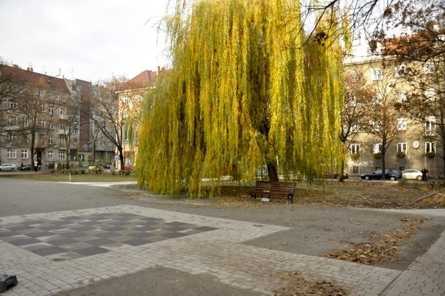 Co się dzieje na skwerze Obrońców Westerplatte?