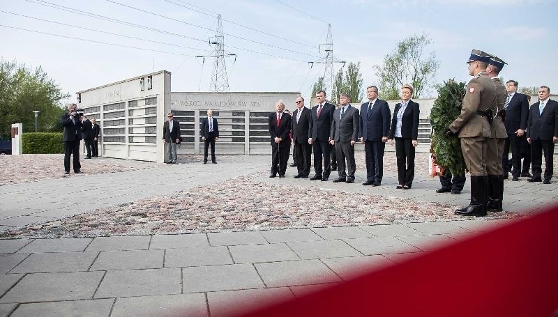 Bronisław Komorowski w Łodzi. Słitfocia z prezydentem