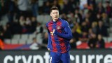 Robert Lewandowski jednak nie zagra w El Clasico? Polak chciał się wykartkować, ale grożą mu dwa mecze zawieszenia