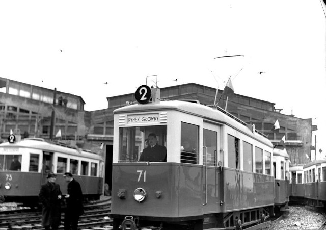 Tadeusz Polaczek-Kornecki w tramwaju