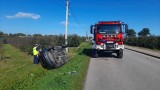 Wypadek w Obrazowie. Samochód potrącił rowerzystę, potem uderzył w słup