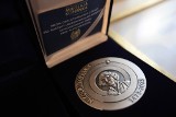 Medale Kopernikańskie - oprócz naukowców uhonorowane przedszkole, szpital i spółdzielnie mieszkaniowe