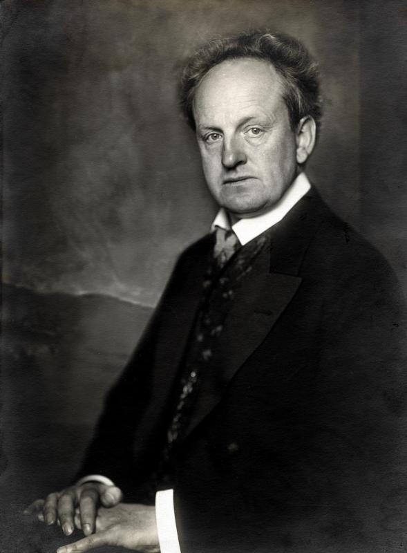 Gerhard Hauptmann (1862-1946) - niemiecki dramaturg i...