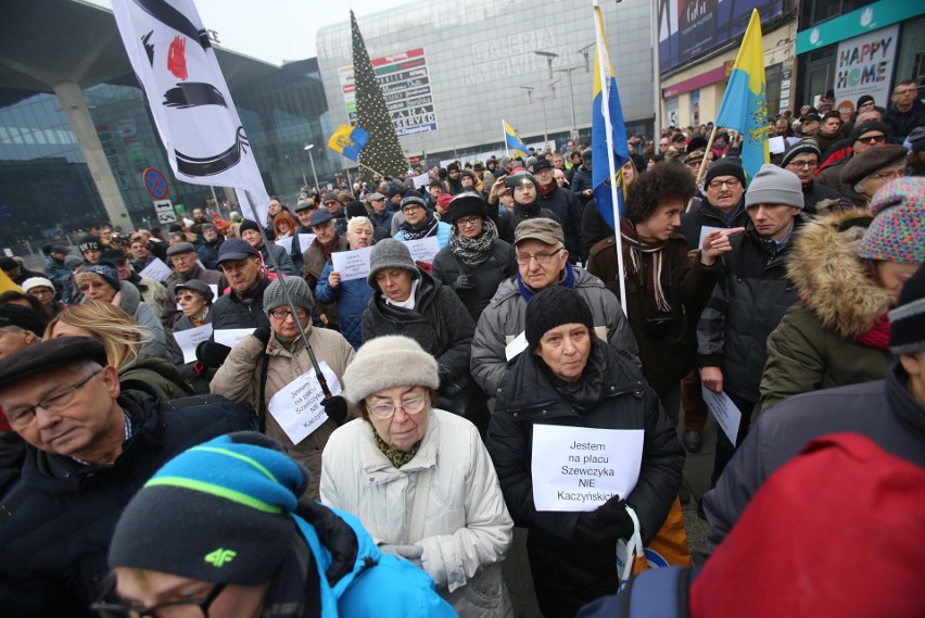 Protest na placu Szewczyka