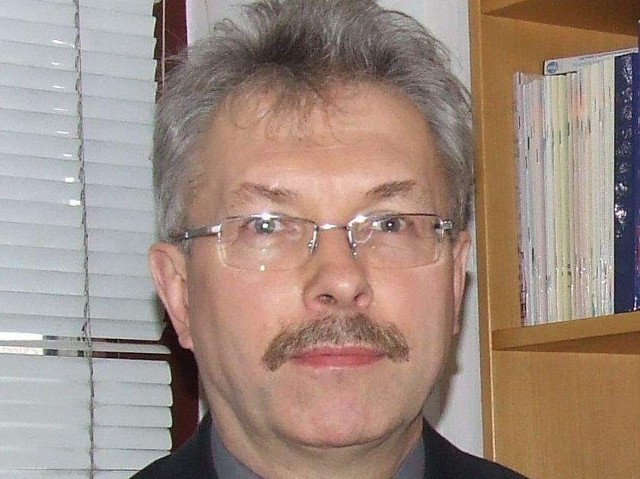 prezes Kujawsko-Pomorskiej Okręgowej Izby Aptekarskiej.