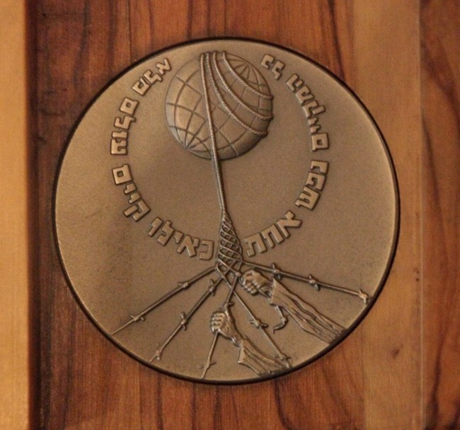 Medal "Sprawiedliwy wśród narodów świata" przyznany rodzinie...