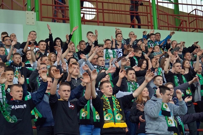 Kibice na meczu GKS Bełchatów - Stomil Olsztyn (ZDJĘCIA)