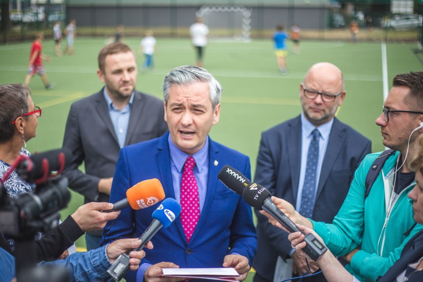 Podczas poniedziałkowej konferencji  Jarosław Borecki,...