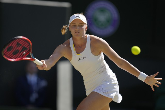 Jelena Rybakina z Kazachstanu nieoczekiwanie melduję się w finale singla pań na Wimbledonie