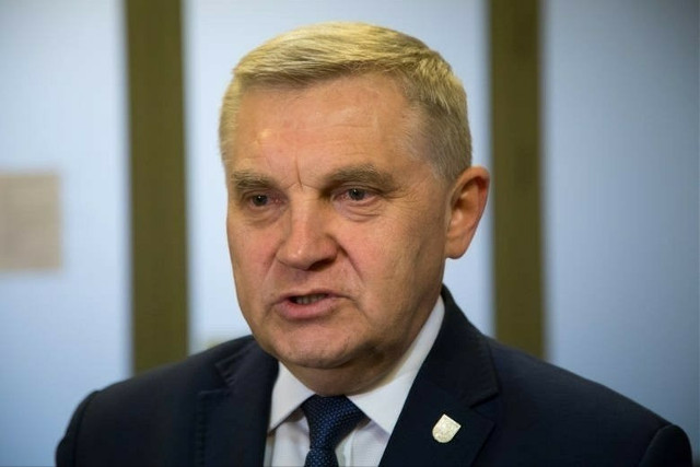 Miasto Białystok wzmacnia flotę samochodową. Ogłosiło przetarg na dwa samochody. Do dyspozycji kierownictwa urzędu 
