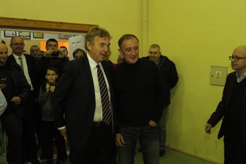 Zbigniew Boniek otworzył piłkarski turniej trójek w Kielcach!   