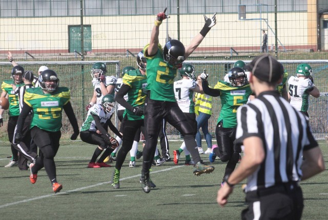 Green Ducks Radom na inaugurację rozgrywek Ligi Futbolu Amerykańskiego pokonali Tytanów Lublin 24:8.