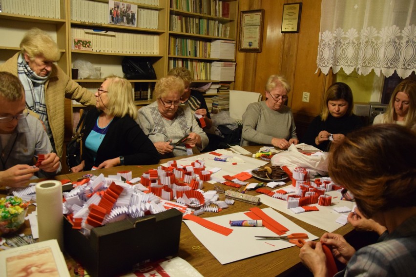 Członkowie Towarzystwa Przyjaciół Przemyśla i Regionu...