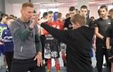 Przemysław Majewski, bokser zawodowy wrócił do Radomia i spotkał się z młodymi bokserami (ZDJĘCIA)