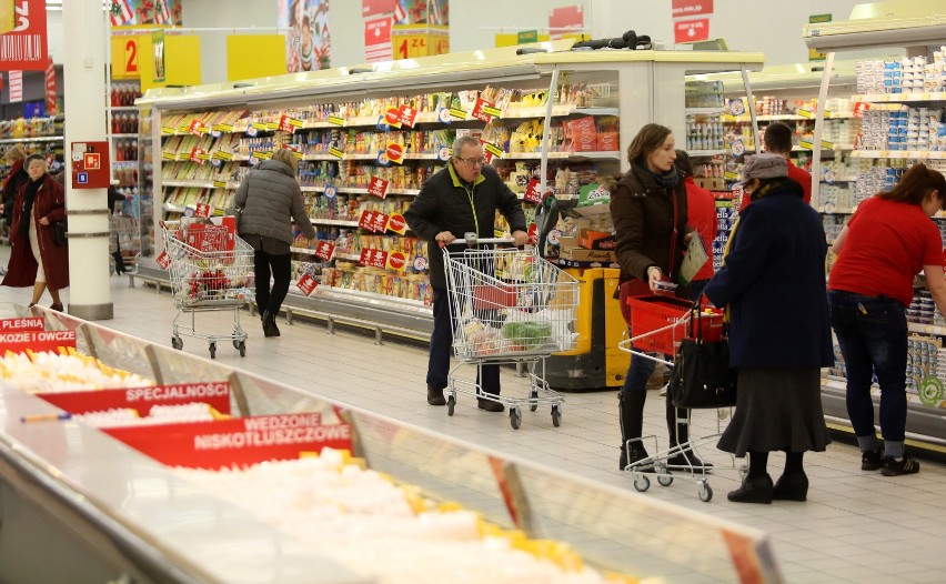 Sprawdź godziny otwarcia sklepów 2019. Tutaj dowiesz się, w...