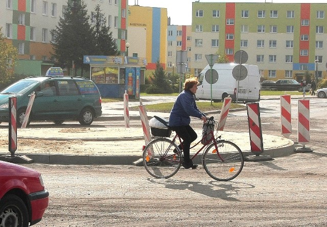 Zmiany w kursowaniu autobusów spowodowane są budową ronda