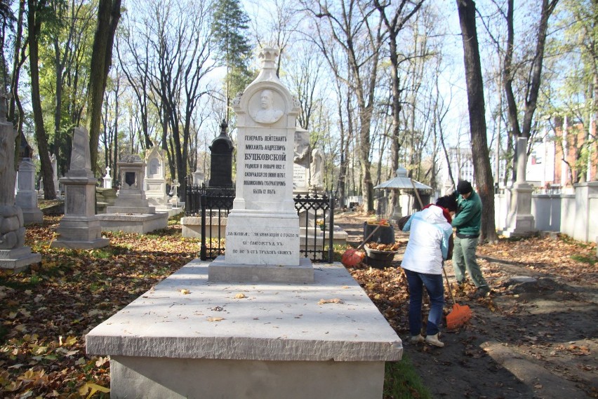 Prawosławny cmentarz przy ulicy Lipowej po renowacji jest...