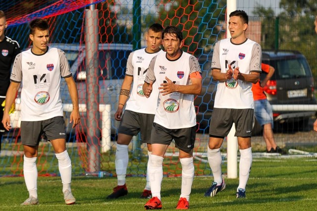 Piłkarze ze Starowic wciąż nie zdobyli gola w 3. lidze.