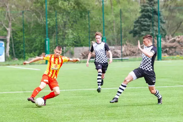 5.05.2021, Kraków, mecz Centralnej Ligi Juniorów U-17 Hutnik - Korona Kielce