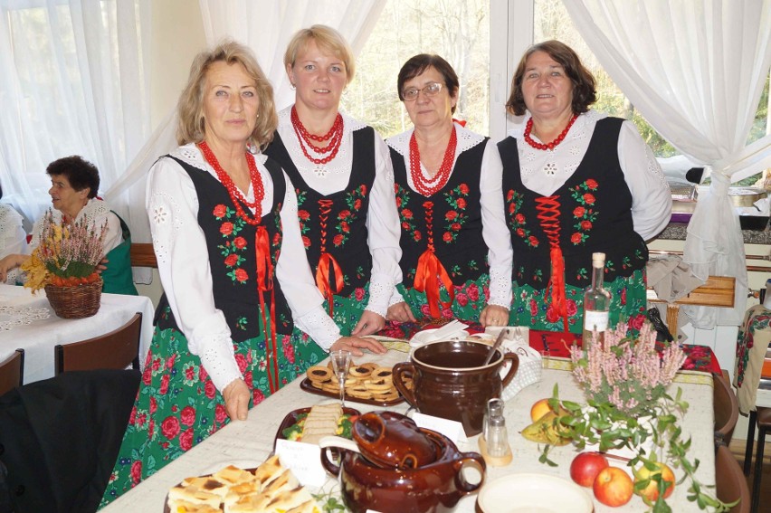 Powiat suski. Wielka kulinarna uczta na konkursie o "Złotą Warzechę"