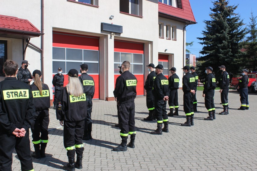 Bielsk Podlaski. Strażacy ratownicy OSP z regionu zakończyli szkolenie. Wszyscy zdali egzamin!