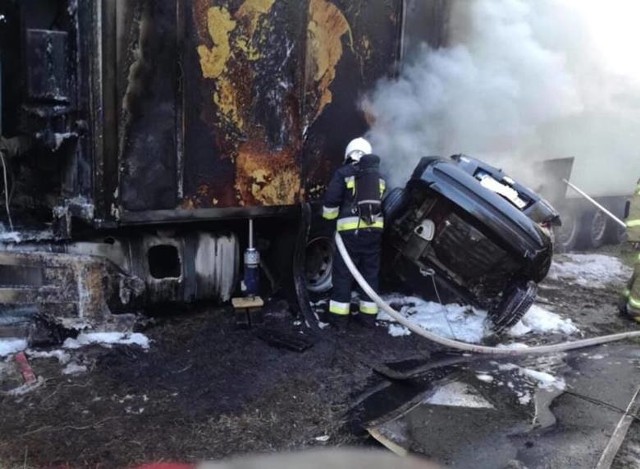 3 lipca:  Tragedia na DK10 na wysokości Emilianowa. Kilkanaście minut po godzinie 5 doszło do wypadku z udziałem samochodu osobowego oraz ciągnika siodłowego z naczepą. Niestety kierujący osobówką nie miał szans na przeżycie, samochód który prowadził został zmiażdżony przez samochód ciężarowy. Dodatkowo ciężarówka po chwili stanęła w płomieniach na skutek czego akcja ratownicza przerodziła się w akcje gaśniczą. Więcej o wypadkach w regionie znajdziesz TUTAJNowosciTorun