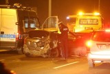 Wypadek w Katowicach na DK 86: Ciężarówka wjechała w toyotę [ZDJĘCIA]