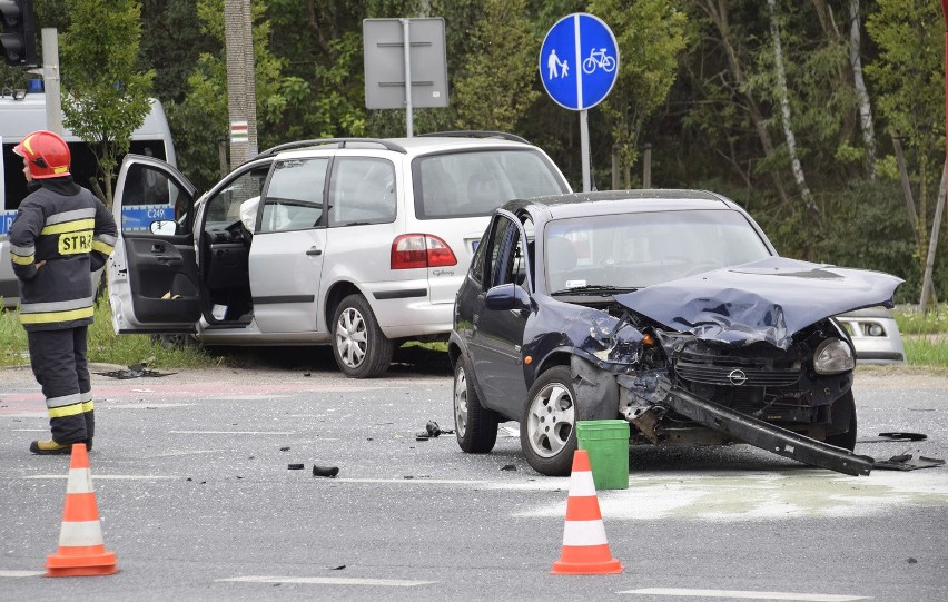 Wypadek na skrzyżowaniu Armii Krajowej i Zamczysko