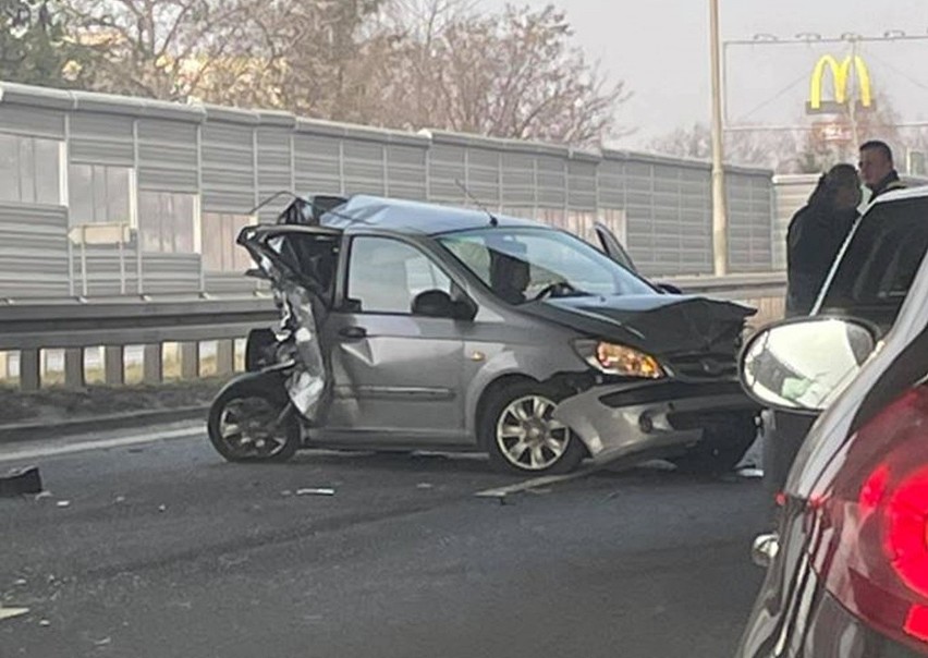 Wypadek na DTS zablokował przejazd Katowice - Gliwice....