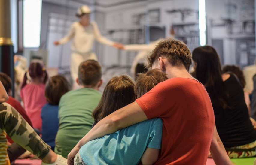 Teatr ruchu wyraźnie przypadł najmłodszym do gustu