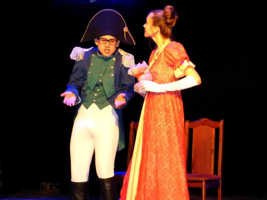 Oto Napoleon i Marysieńka czyli scenka kabaretu "Sarmaci" z...