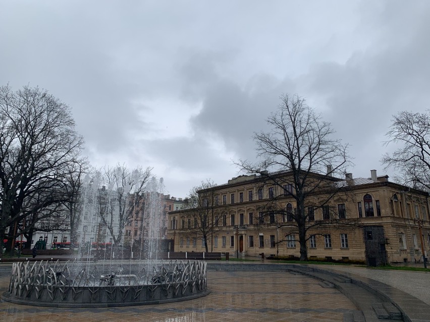 Lublin: Fontanny rozpoczęły sezon. Kiedy pierwszy pokaz mutimedialny? 