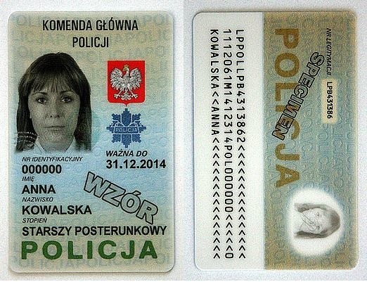 Tak wygląda policyjna legitymacja