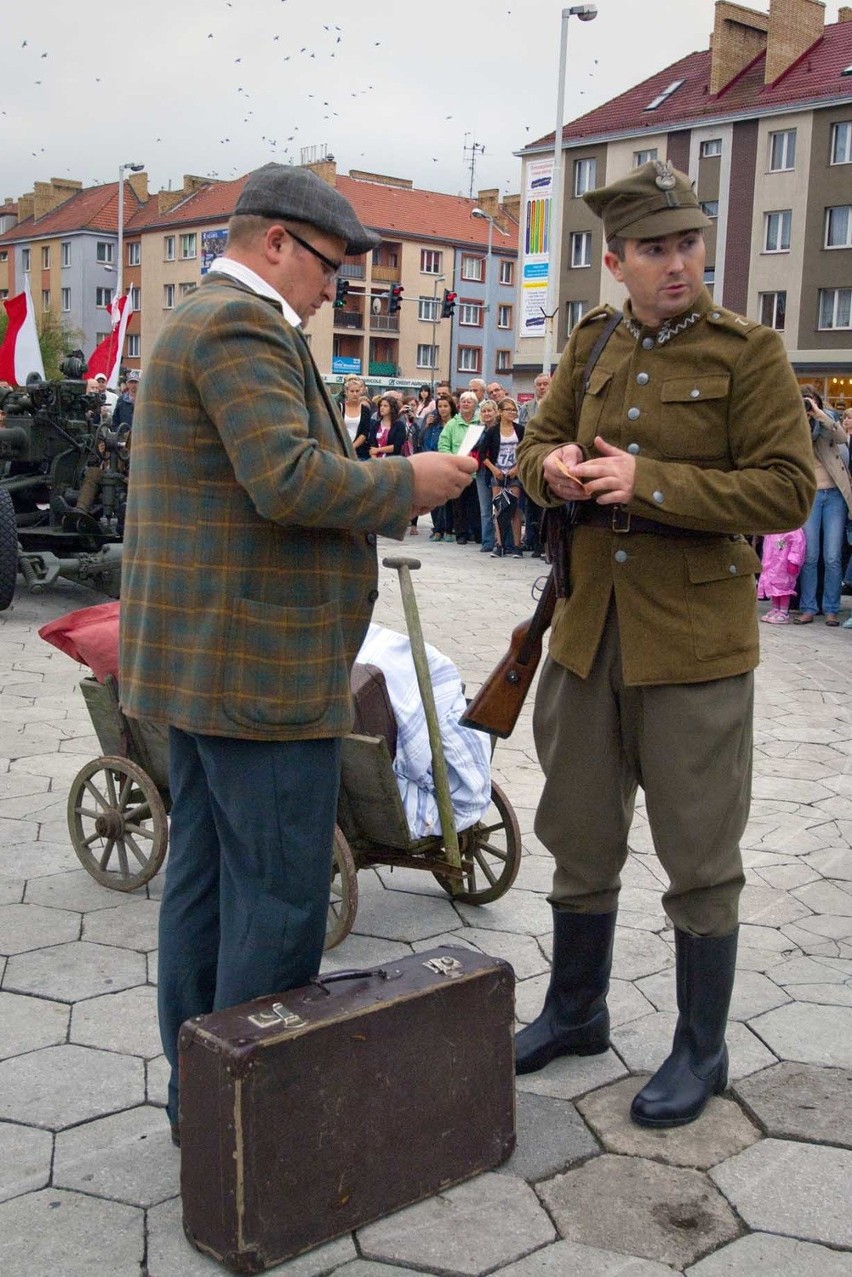 Inscenizacja przy koszalińskim ratuszu