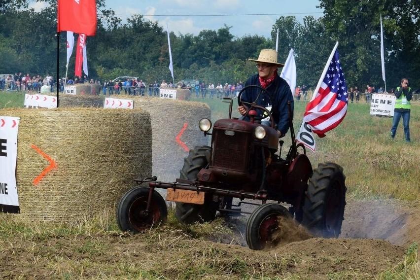 Sporo się działo w trakcie ósmej edycji Wyścigów Traktorów w...