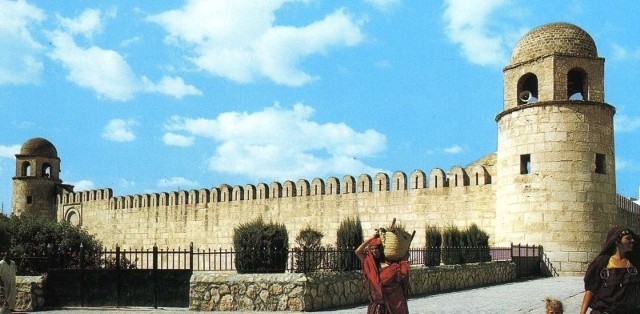 Stare mury mediny