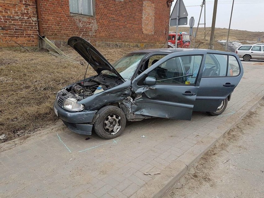 Dzisiaj o godzinie 11.40 na skrzyżowaniu Zbrachlin - Topolno...