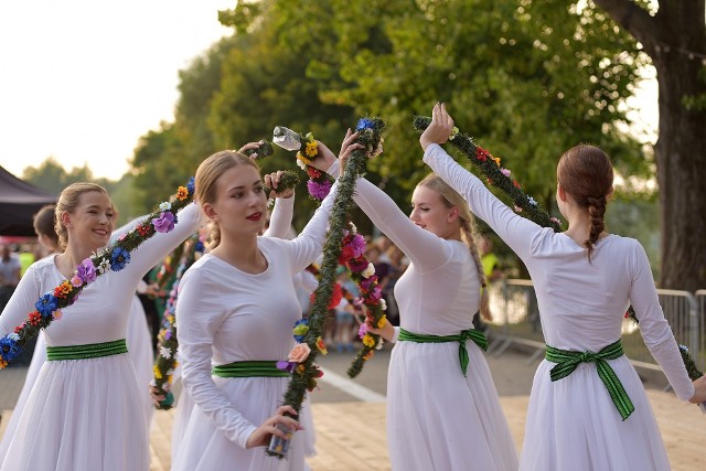 Dni Olkusza 2022. Rynek ledwo pomieścił uczestników imprezy. Ale była  zabawa! Zobaczcie naszą galerię zdjęć! | Gazeta Krakowska