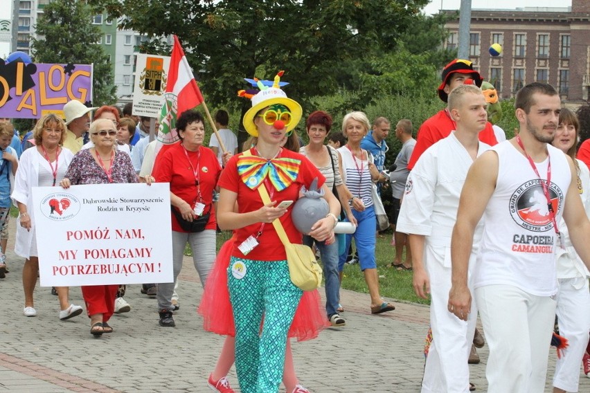 Festiwal Ludzi Aktywnych w Parku Hallera trwa do wieczora....