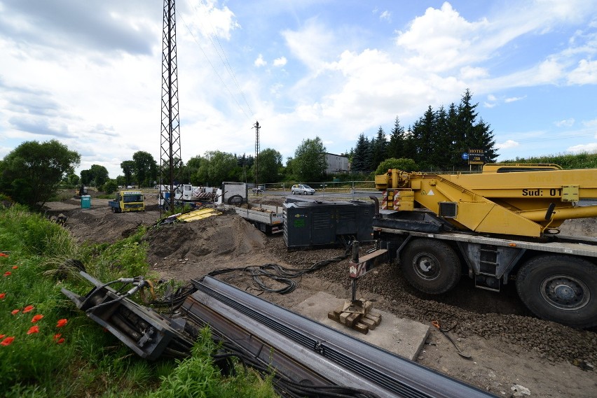 Łęczyca: Mieszkańcy nie śpią z powodu budowy wiaduktu