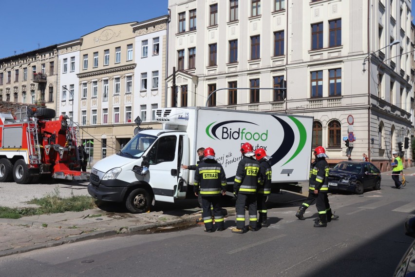 Wypadek na skrzyżowaniu ul. Zielonej i Wólczańskiej w Łodzi