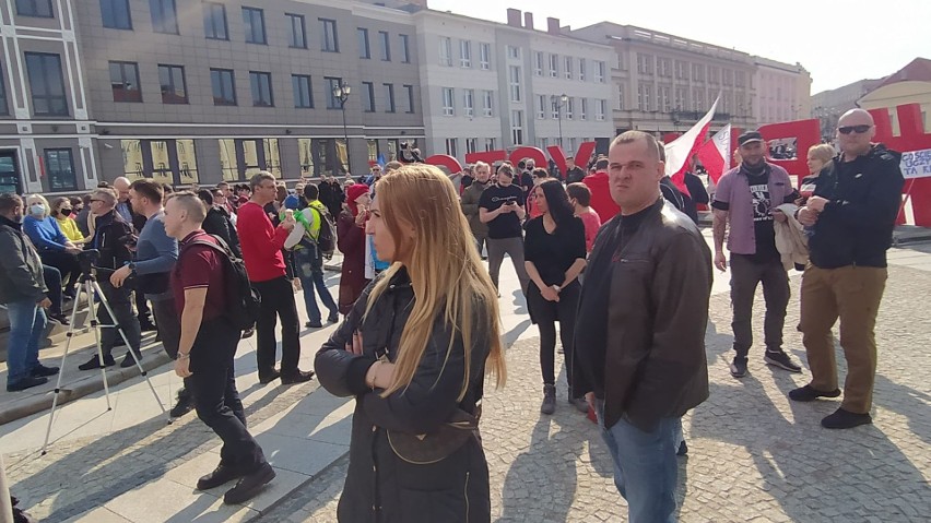 Marsz "Zakończyć Szaleństwo" w Białymstoku. Na ulice wyszły...