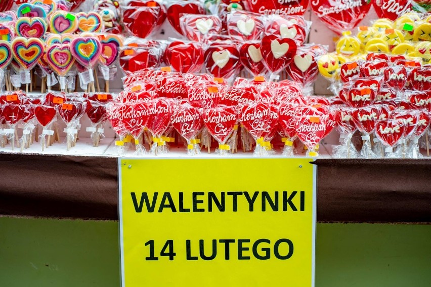 Walentynki wypadają zawsze 14 lutego. W 2024 r. to środa,...