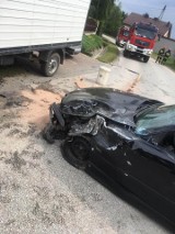 Wypadek w Zastowie. Czołowe zderzenie dwóch samochodów, jedna osoba została poszkodowana