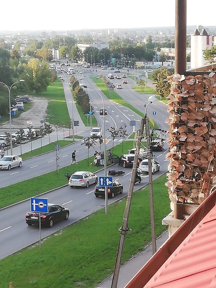 Wypadek motocyklisty na Żeromskiego w Białymstoku (zdjęcia)