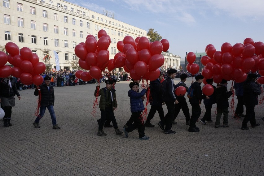 Poznaniacy świętują 100. rocznicę odzyskania niepodległości...